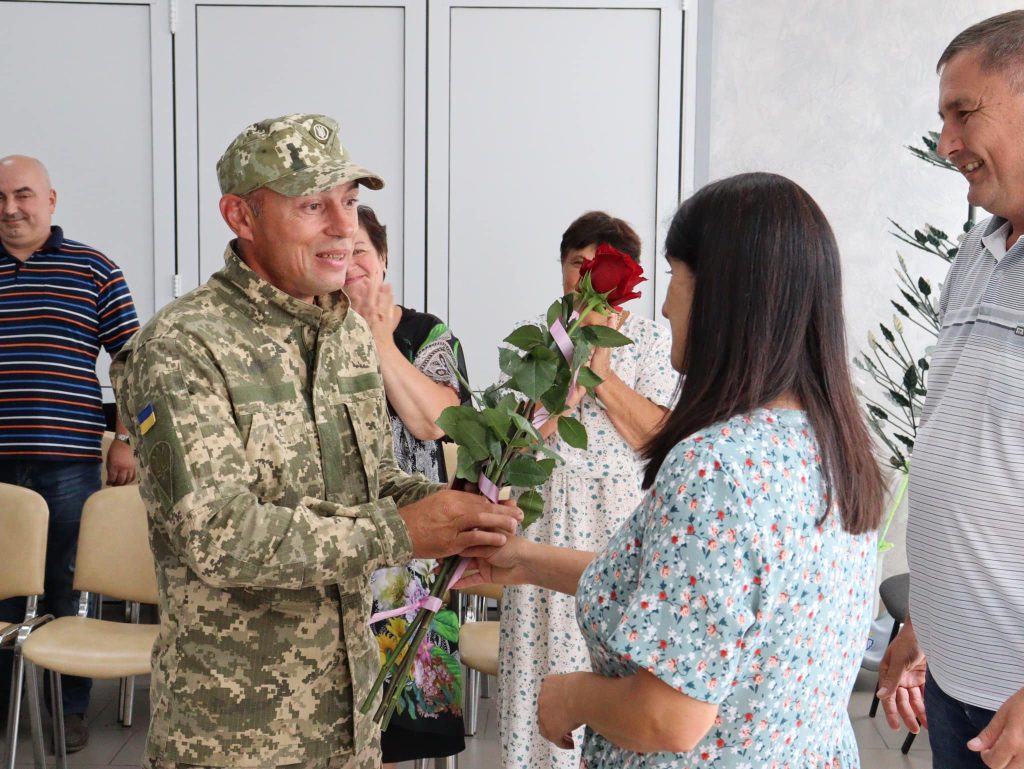 C4 - Військовослужбовець з Буковини отримав відзнаку «За поранення»